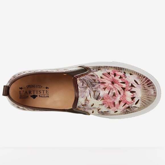 NWOT- L’artiste By Spring Step ‘Denofeden’ Laser Cut Slip On Leather Sneaker - Picture 2 of 12